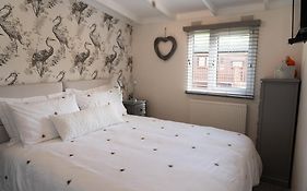 Lakeview Lodge, Builth Wells No Tradesmen Allowed